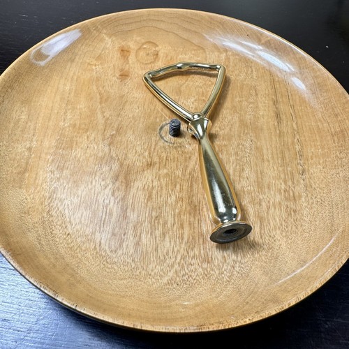 Vtg Mid Century MCM Hand Turned Myrtlewood Nut Candy Dish with Chrome Handle 8” - Picture 8 of 8