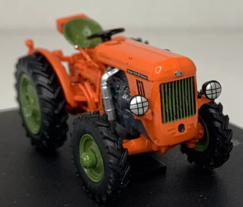 Tractor 1:43 NEW ON BASE Pick Your Own Bundle Max £4 P&P Universal Hobbies - Picture 13 of 33