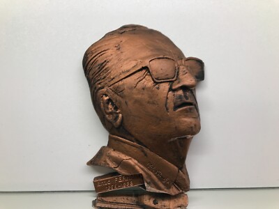 ML SCHAELLER ENZO FERRARI 1898-1988 PORTRAIT CASTING -BRONZE H12.5cm- GOOD - 352
