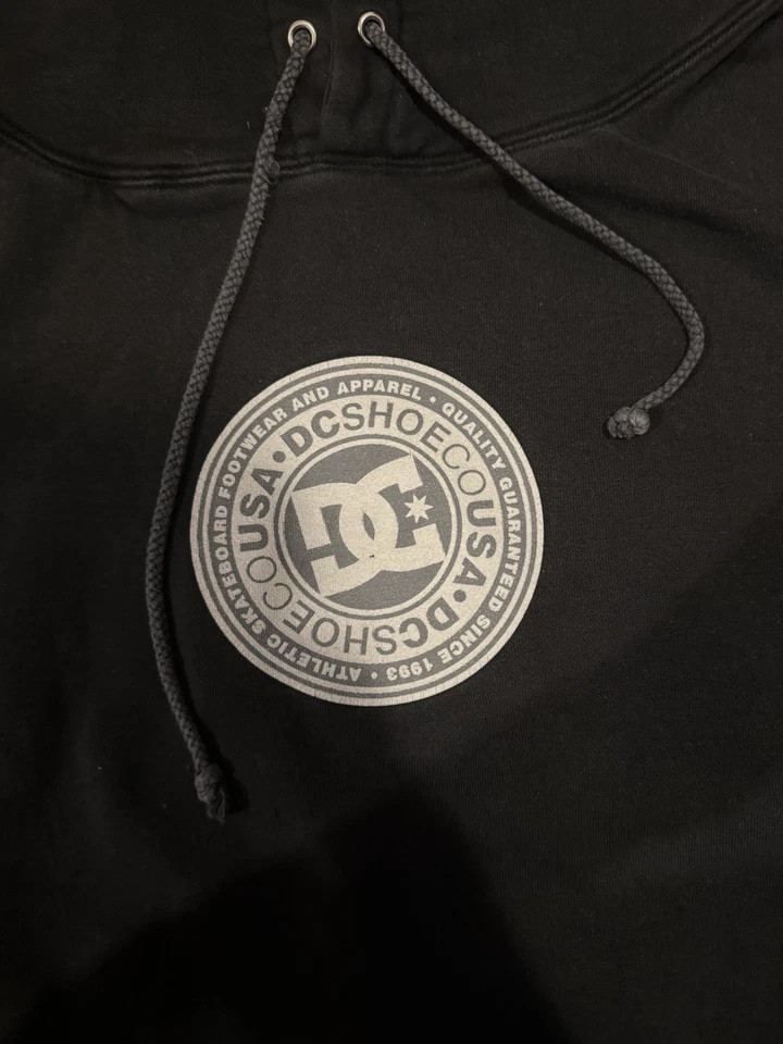 Men’s Vintage DC Shoes Size XL Hoodie Sweatshirt no flaws perfect condition - Image 2 of 4