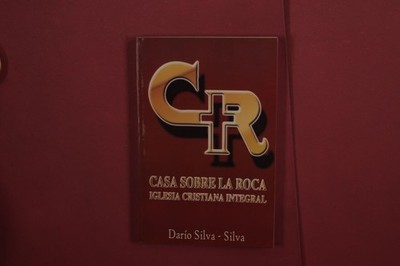 406910 Darío Silva-Silva CASA SOBRE LA ROCA Casa Sobre la Roca Iglesia Cristiana