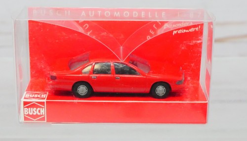 Chevrolet Caprice 1995 Busch 89123 sedán, rojo, escala 1/87 HO | Condition: New