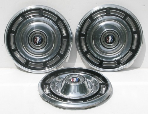1967 Buick Gran Sport Special NOS wheel covers 1378855 - 981196