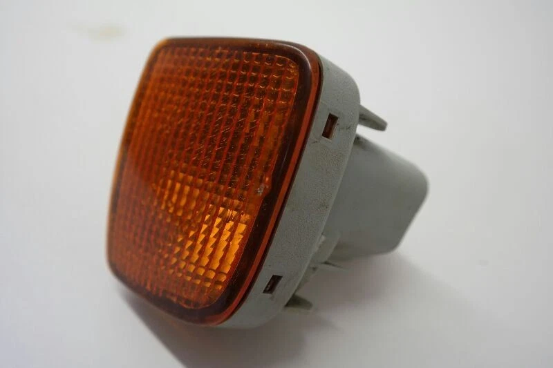 Luz de estacionamiento de esquina izquierda para conductor Toyota Tacoma 1997-2000 lámpara de estacionamiento intermitente Foto 3 de 4