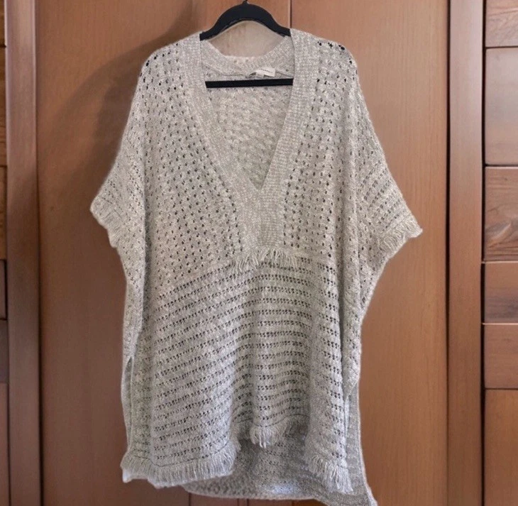Poncho con flecos blanco y Warren tejido abierto tejido talla M/L Foto 4 de 4