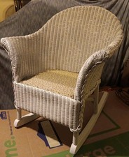 MECEDORA DE MIMBRE VINTAGE LLOYD'S LOOM NIÑOS