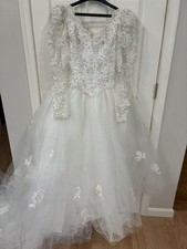 Vintage Wedding Gown Tulle Detachable Train Long Sleeve