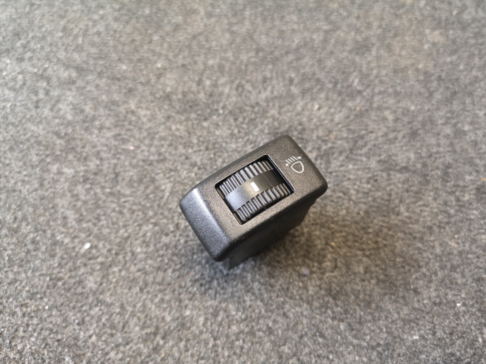 VW GOLF/JETTA MK2 Headlight Height Adjustment Switch 191941333 + 