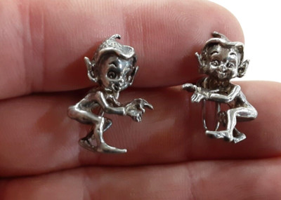 Pair of Vintage 925 Sterling Silver Pixie Elf Screw Back Earrings-7.5 Grams