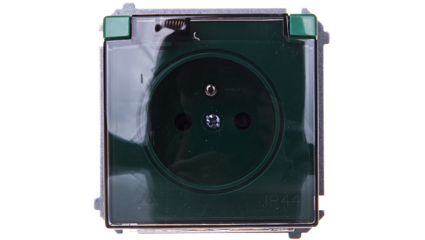 Simon Basic Splashproof socket w/u IP44 with track shutter and smoke flap /T2UK