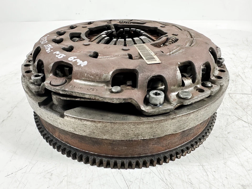 BMW 135i 335i 435i 535i 2011-2016 (E87 F10 F30 F32) 3,0 L M/T volante con embrague Foto 4 de 4