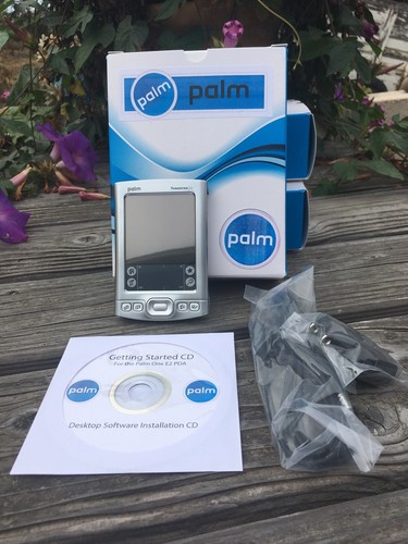 NEW IN BOX >>PERFECT<< PALM TUNGSTEN E2 PDA HANDHELD ORGANIZER BLUETOOTH - Picture 1 of 2