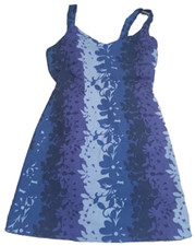 Toes on the Nose Hawaiian Sun Dress Womens Medium Purple Floral Print Strap
