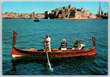 Postcard Malta G C  DGHAJSA  in Grand Harbor with the city of Senglea
