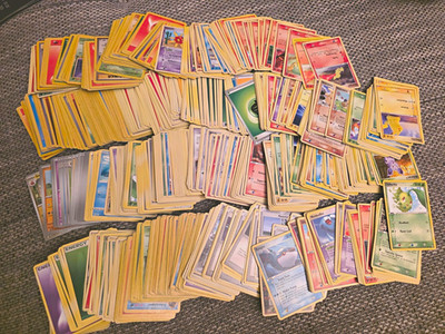   Pokémon TCG Kartensammlung ( versch. Jahrgänge & Versionen )  