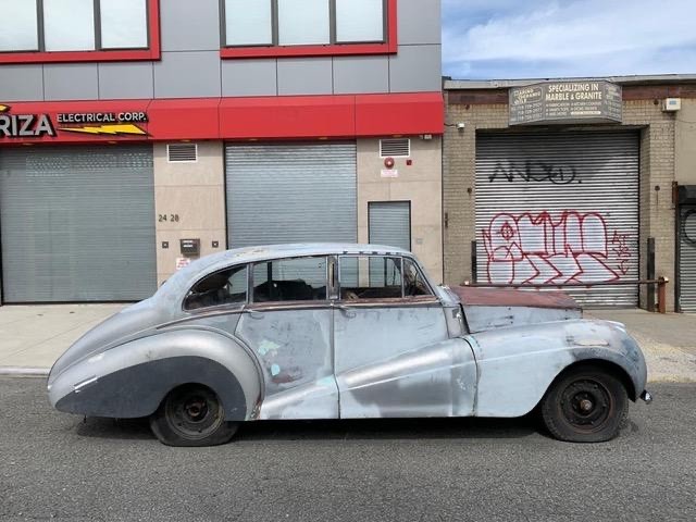 WORLDS LARGEST 1955 TO 65 ROLLS ROYCE CLOUD PHANTOM V, BENTLEY INVENTORY. HANDLE