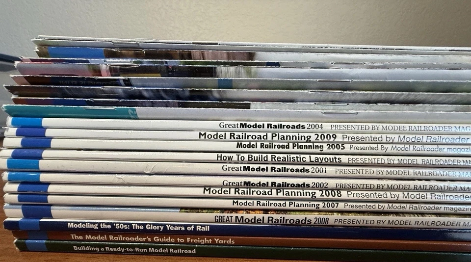 Lote de 20 volúmenes de planificación de ferrocarriles/modelos ferroviarios grandes - Set cargador Foto 4 de 4