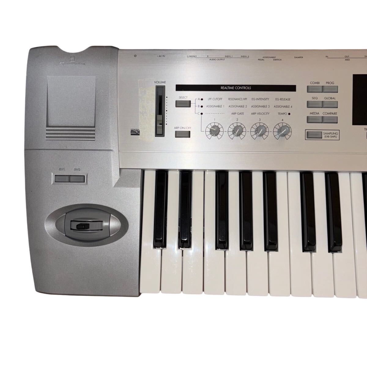 Korg Triton Le 61key MUSIC WORKSTATION Synthesizer Keyboard | eBay