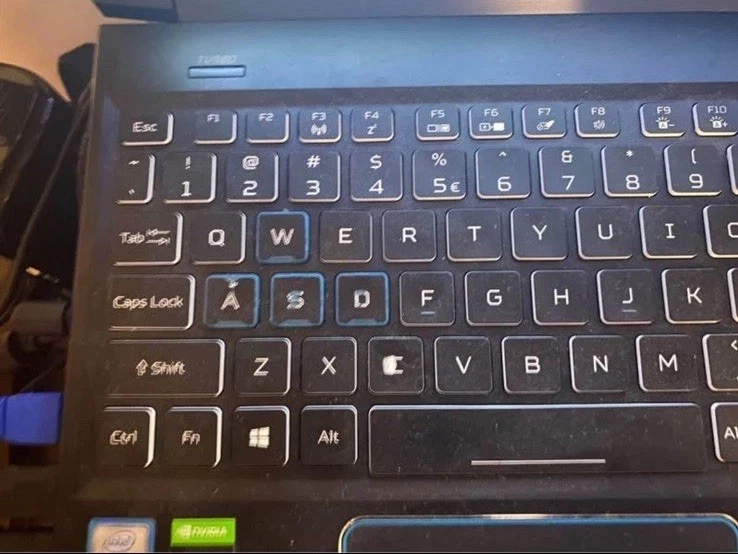 Acer Predator Helios 300 Gaming Laptop, Upgraded Hardware, 15.6” Full HD 144Hz - Image 2 of 4