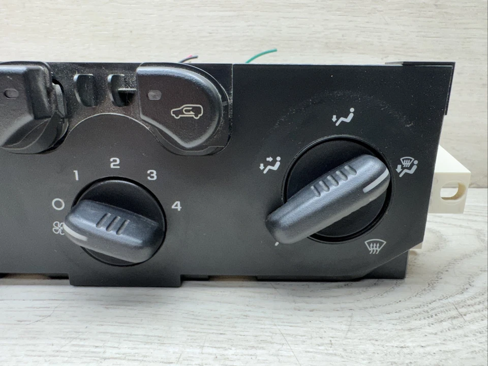 Chevy Colorado GMC Canyon 2004-2012 calefacción aire acondicionado temperatura climatización control Foto 3 de 4