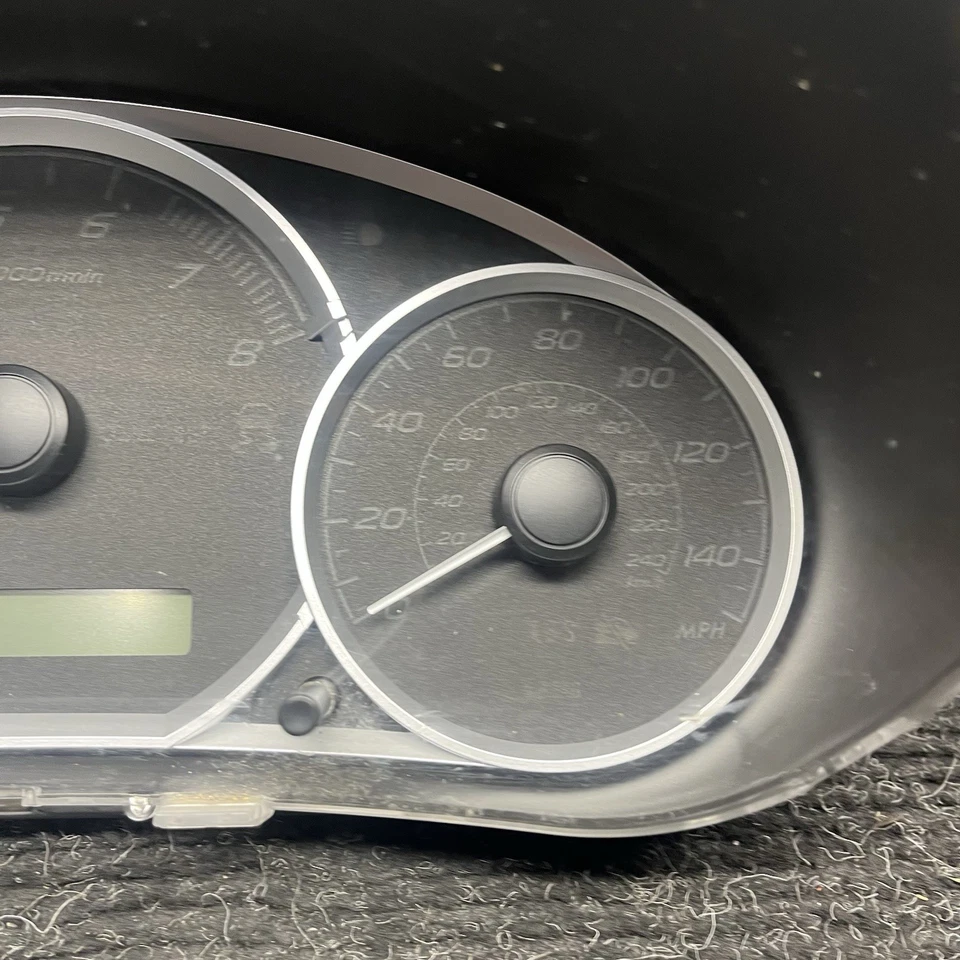 ☑️ 2008 Subaru Impreza спидометр приборной панели OEM 0401341136739 167k - Изображение 3 из 4