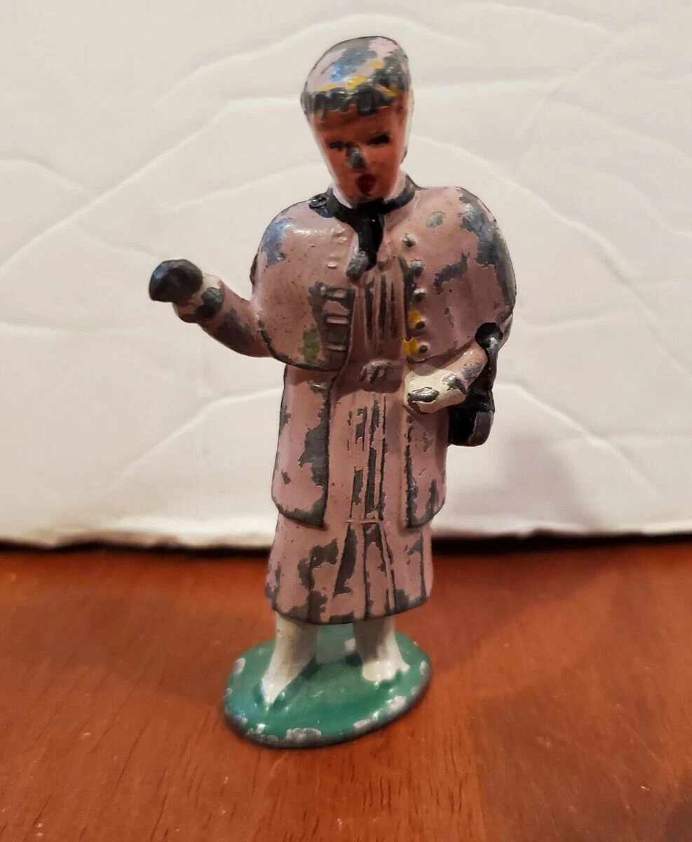 Vintage Barclay Lead Figure 618 Elderly Woman Train Layouts etc