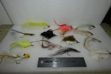 SALTWATER FLIES 13 PC ASSORTMENT REDFISH SNOOK TROUT FLATS STRIPED BASS A11