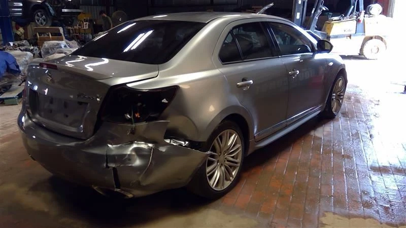 Cinturón de seguridad de pasajero trasero derecho Suzuki Kizashi 2011 11 con retractor negro 102915 Foto 4 de 4