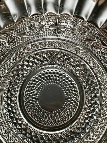Vintage Crystal Clear Industries Trellis Serving Bowl Clear Glass 7 1/2” - Picture 7 of 8