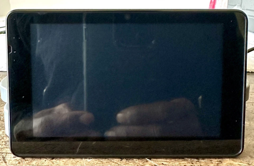 Garmin Nuvi 3590LM HD Automotive Mountable Ultrathin Maps Navigation 3D 5" GPS - Image 2 of 4