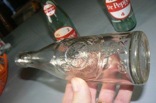 THREE RARE 1930’s TO 1950 Dr. Pepper Good For Life! 6 1/2oz ONE MUSKEGON , MICH. - Imagen 13 de 13