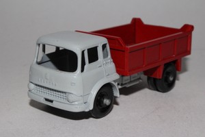 matchbox bedford tipper