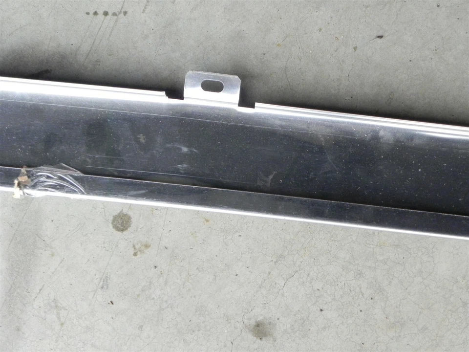 1985-86-87-88-89-90-91 Oldsmobile Calais Rocker Panel Molding NOS GM# 20501733 - Image 2 of 4