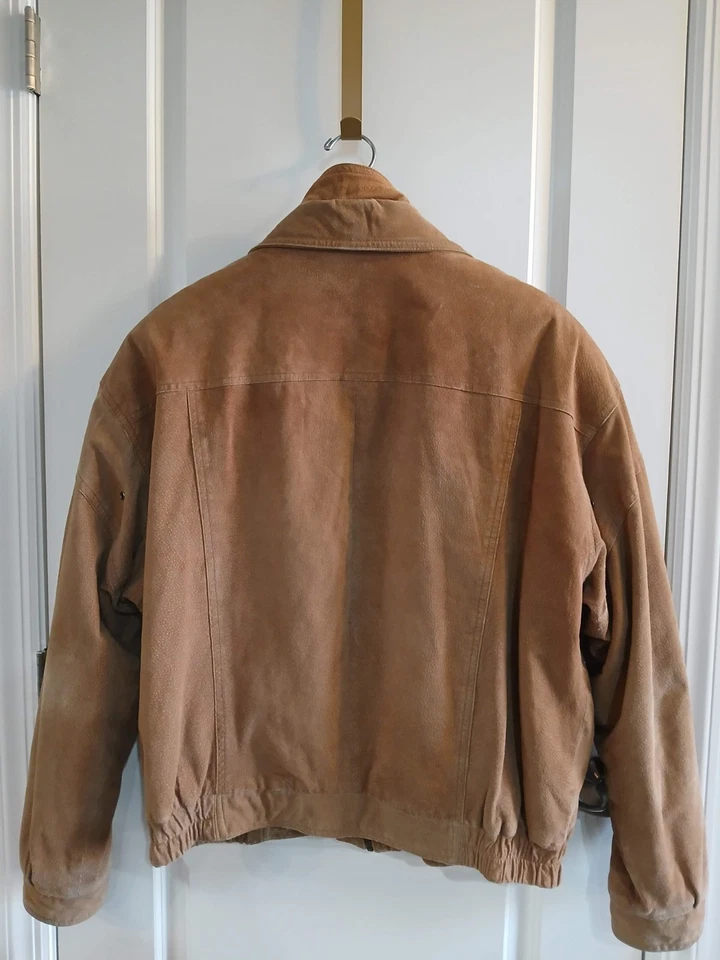 MEN'S VINTAGE WILSONS 1990's TAN SUEDE BOMBER JACKET W/ THINSULATE SIZE XL - Image 4 of 4