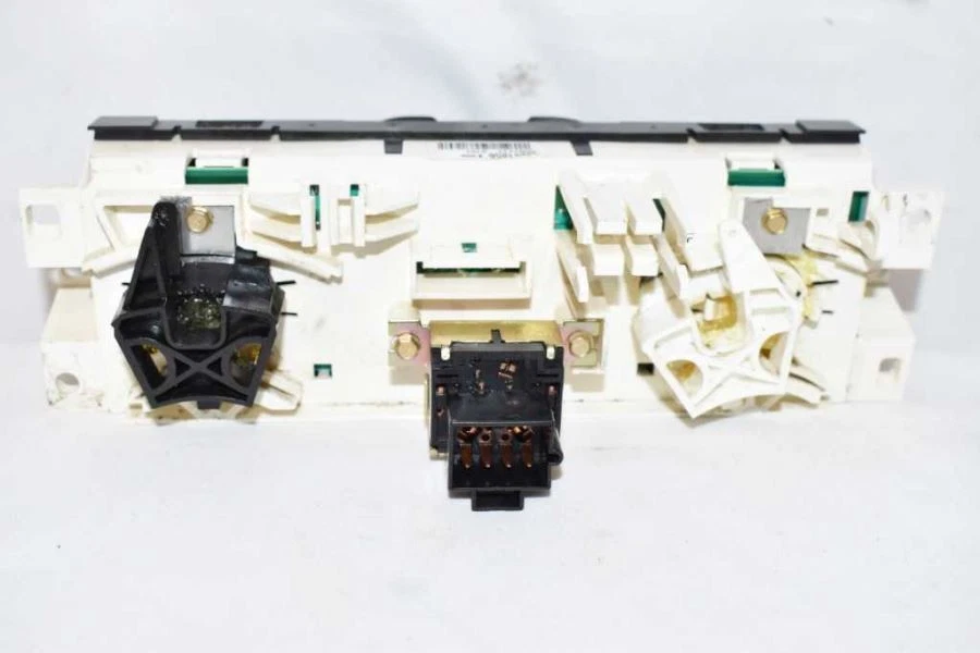 Climatizador de control de temperatura de calor de CA para 04-12 CANYON E4D13 Foto 4 de 4