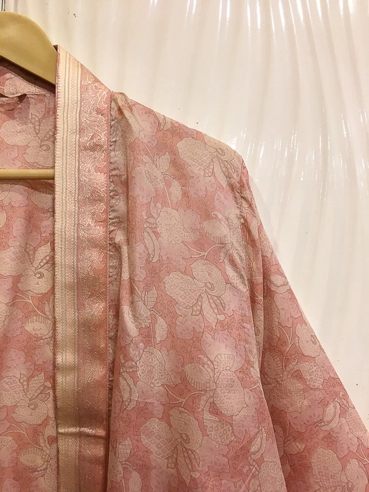 Bata kimono midi de seda pura hasta la rodilla vestido kimono de seda rosa-blanco roto MKMO2249 Foto 4 de 4