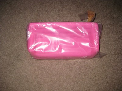 New Pink Malibu Barbie Dreamhouse couch