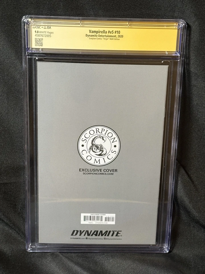 VAMPIRELLA V5 #10 CGC SS 9.8 - CARLA COHEN JSA 签名 - B&W VIRGIN LMT 100 — 第 2/2 张图片
