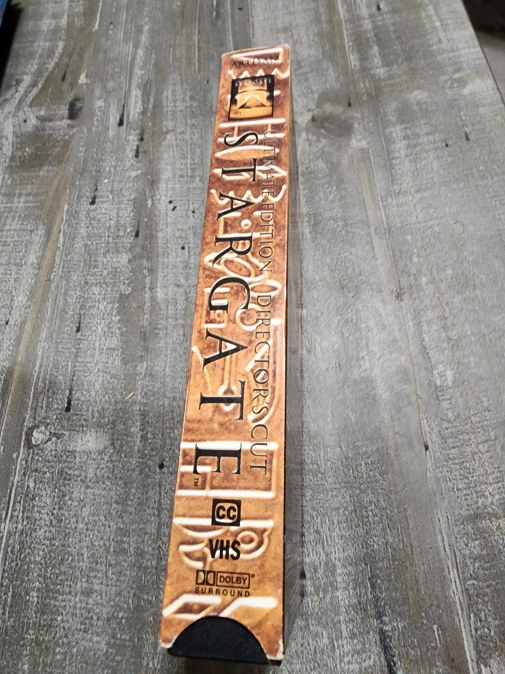 STARGATE (1994 VHS) Kurt Russell SCI-FI,  ULTIMATE EDITION, DIRECTORS CUT PG-13 - Image 4 of 4