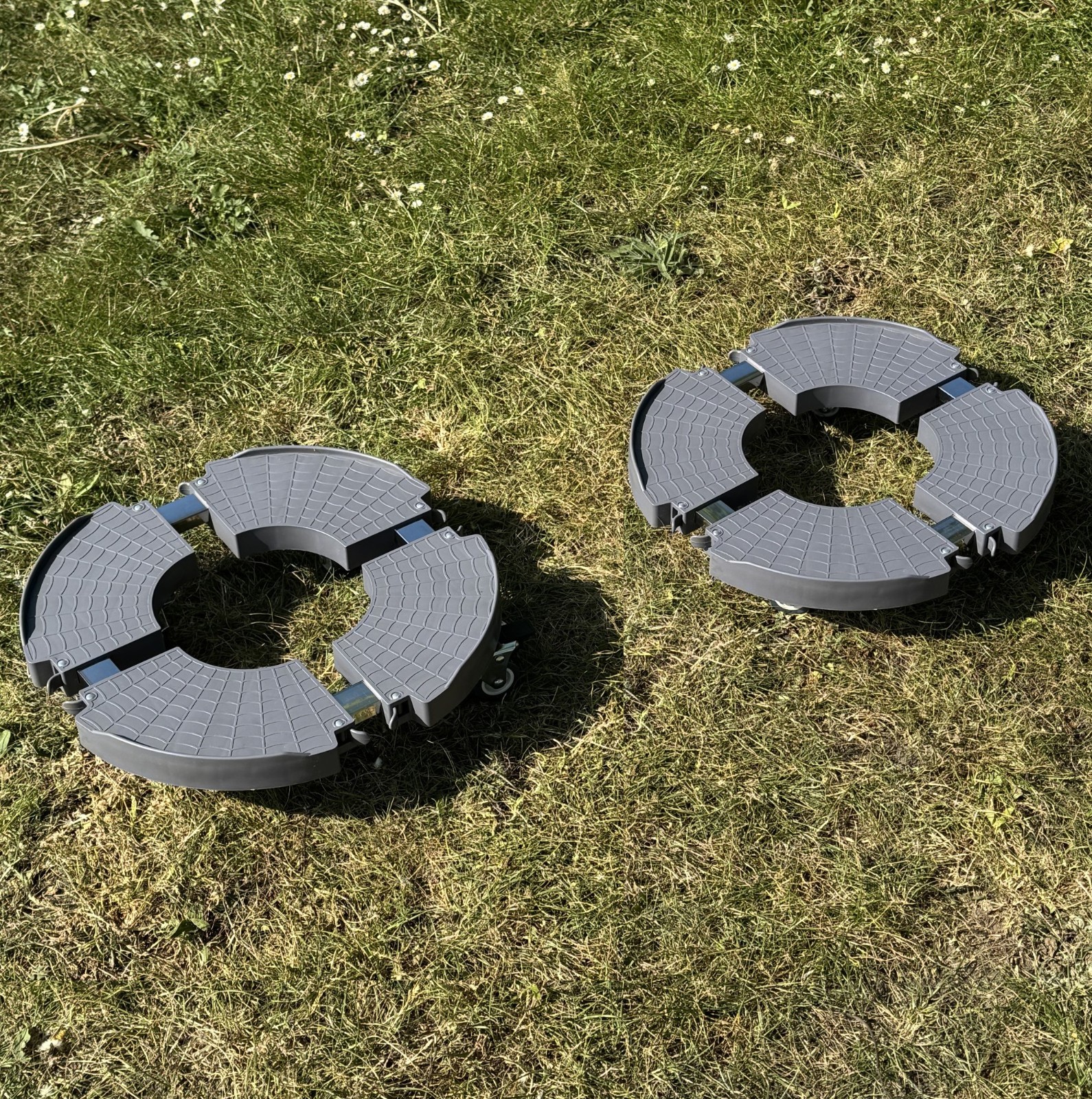Adjustable Plant Pot Mover Trolley Heavy Duty Wheeled Caddy 40-47cm - Pack of 2