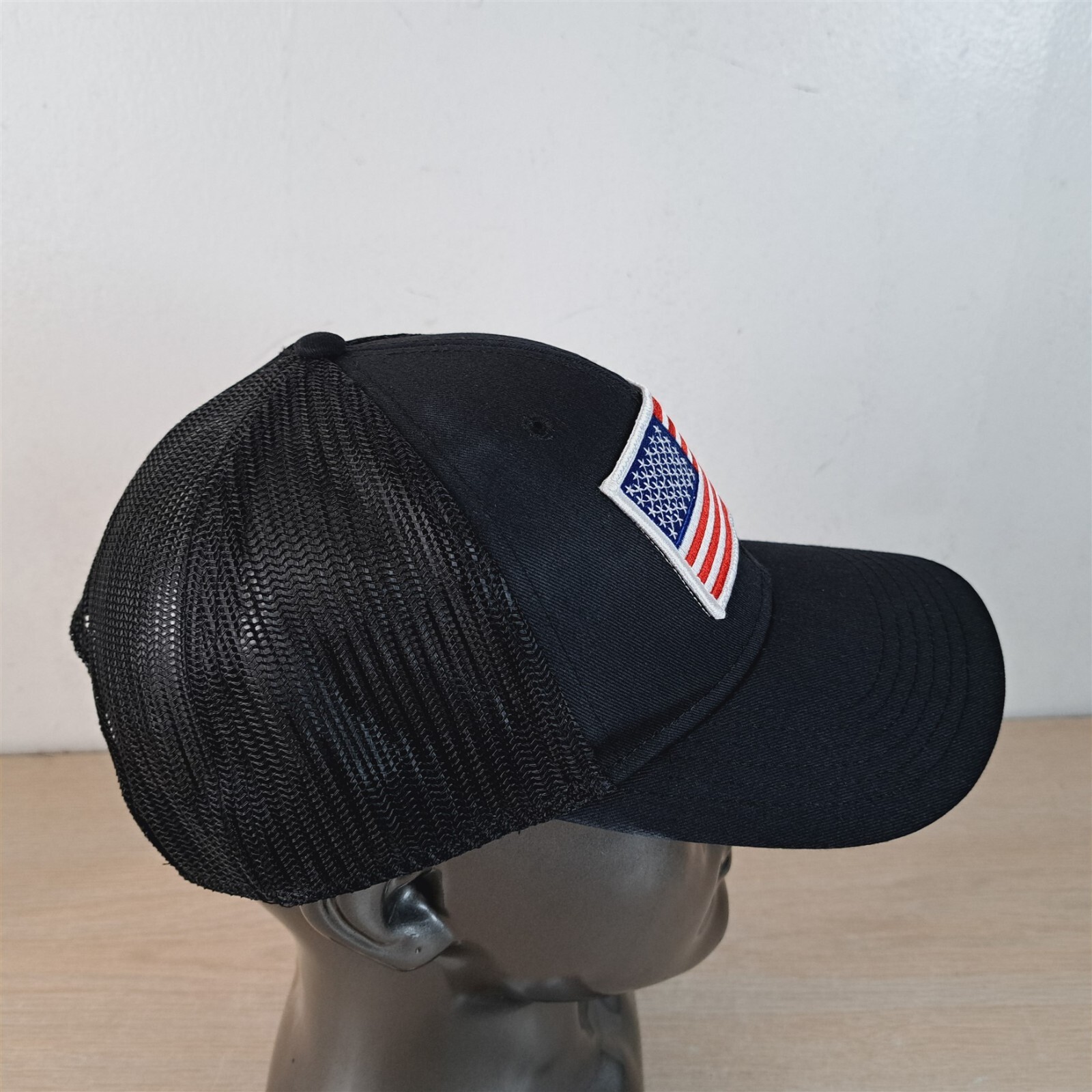 USA FLAG PATCH ADJUSTABLE SNAPBACK TRUCKER/MESH H… - image 4