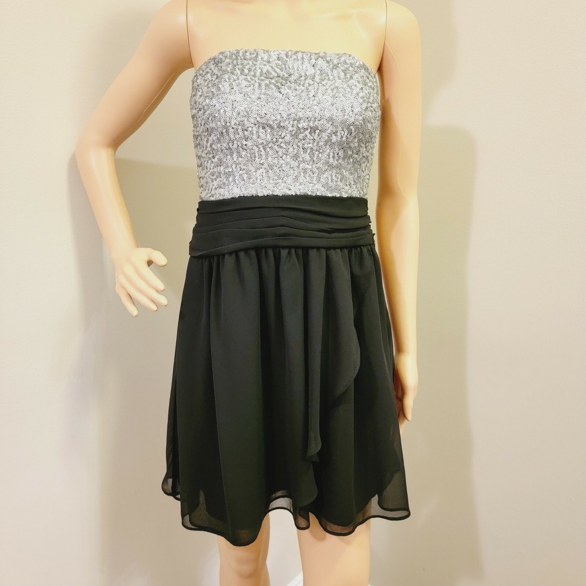 EXPRESS Strapless Silver Sequins Black Flowy Party Cocktail Dress Size 4 | eBay EXPRESS Strapless Silver Sequins Black Flowy Party Cocktail Dress Size 4 | eBay