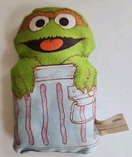 Vintage 1980 Sesame Street Oscar the Grouch Rattle Toy Plush 7" Gabriel Rare HTF
