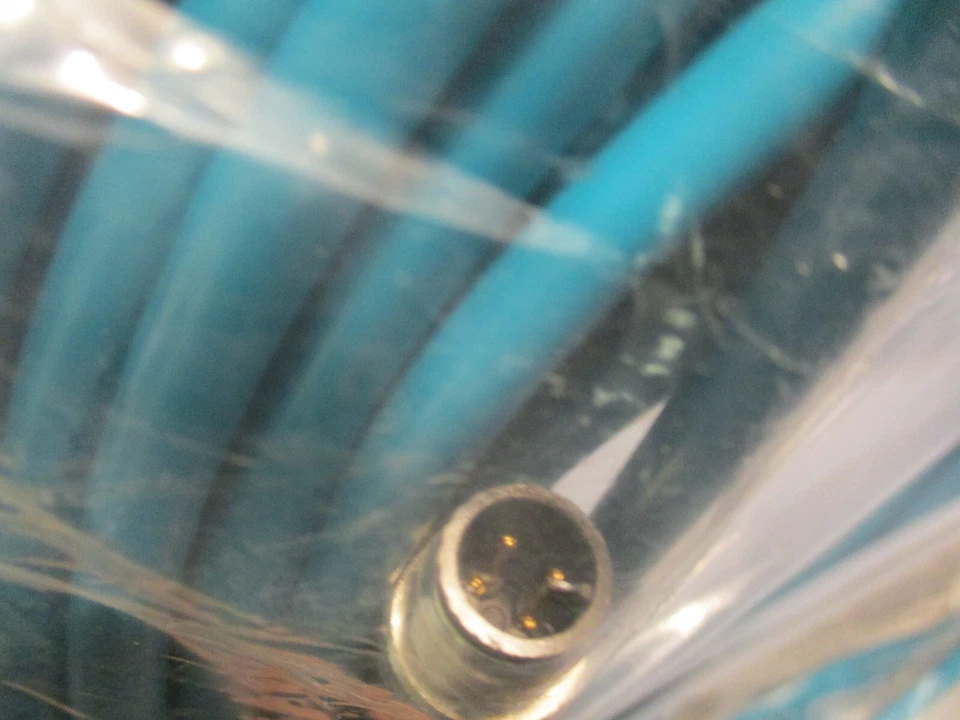 Juego de 5 cables de conectividad Molex 1201080037 Brad E11A06002M150 15M Foto 3 de 4