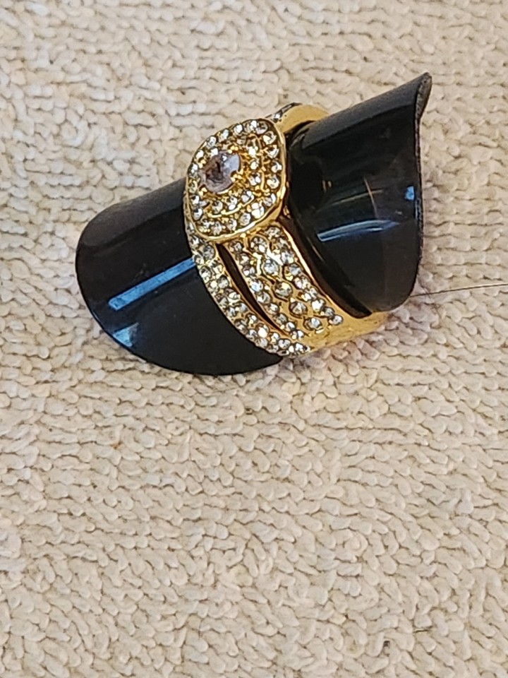 Ladies Fashion Wedding Ring set in Gold Tone and Rhinestones...Free ...