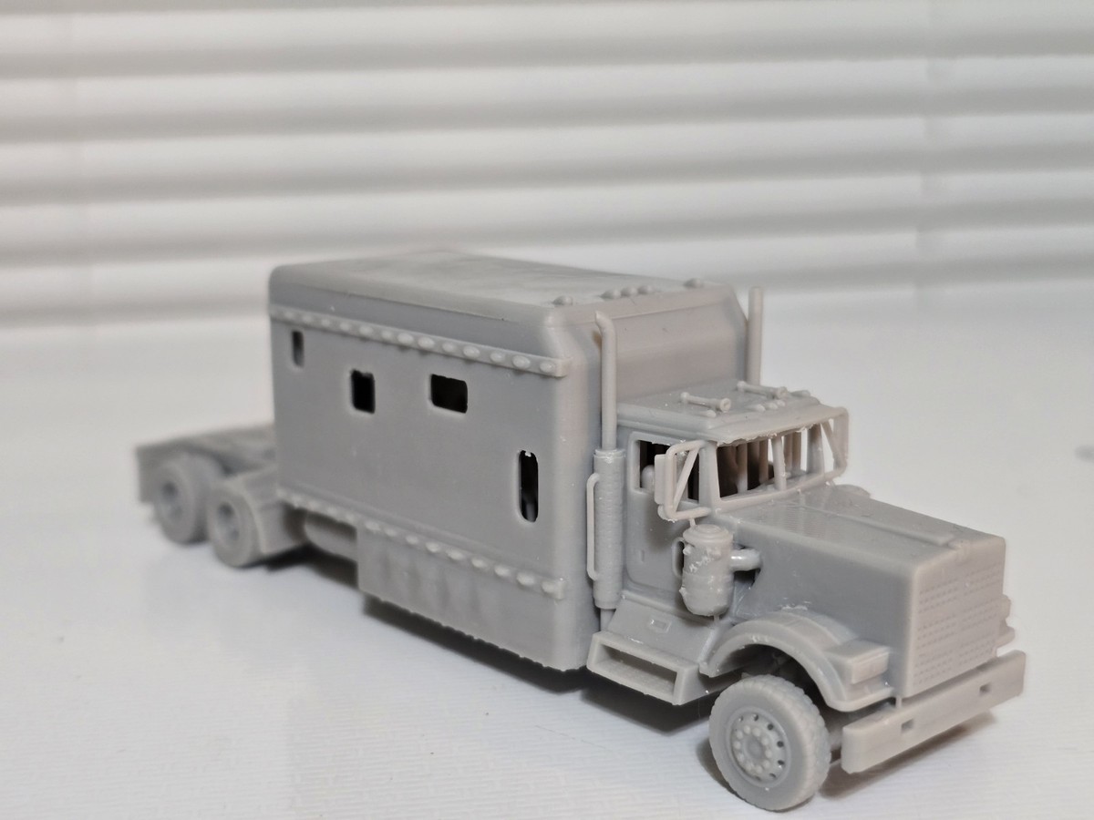 Ho Scale Marmon Conventional Truck(big With Custom Sleeper