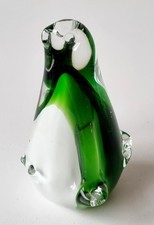 Toller Briefbeschwerer / Paperweight - Murano Glas - Pinguin grün - weiß um 1960