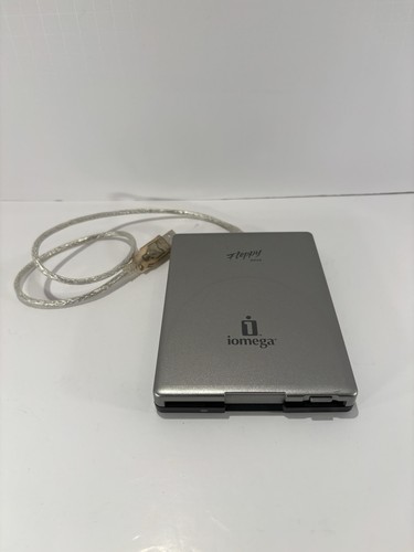 iomega USB-Powered External Floppy Drive PN: 31062400 BXXU013B - 第 1/3 張圖片
