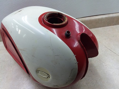 Yamaha 250 YDS2 OEM Gas Fuel Tank 1962 1963 Vintage ANX C17 - Picture 5 of 11