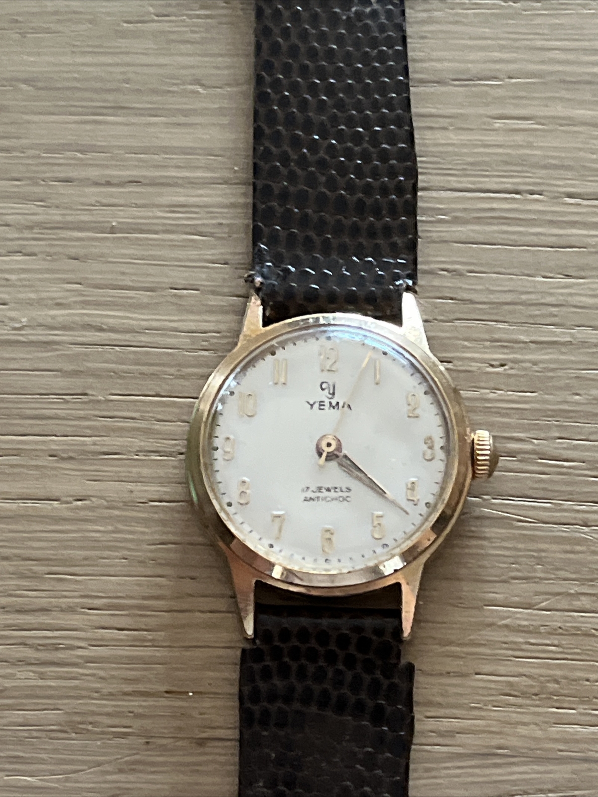 Montre Bracelet Yema Vintage - Cadran Bleu, Boîtier Bronze/doré, Mouvement Automatique, Années 80, Révisée